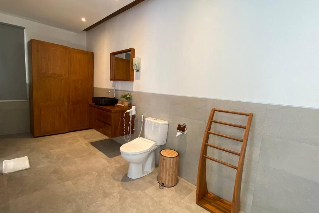 Nau Nusa Villa Batununggul Esterno foto