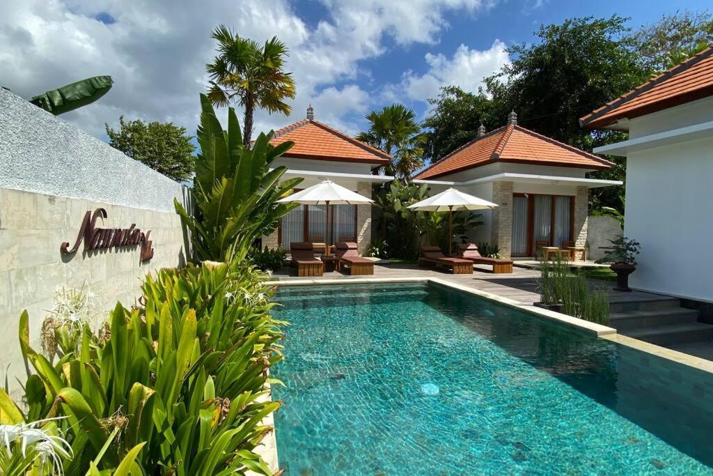 Nau Nusa Villa Batununggul Esterno foto