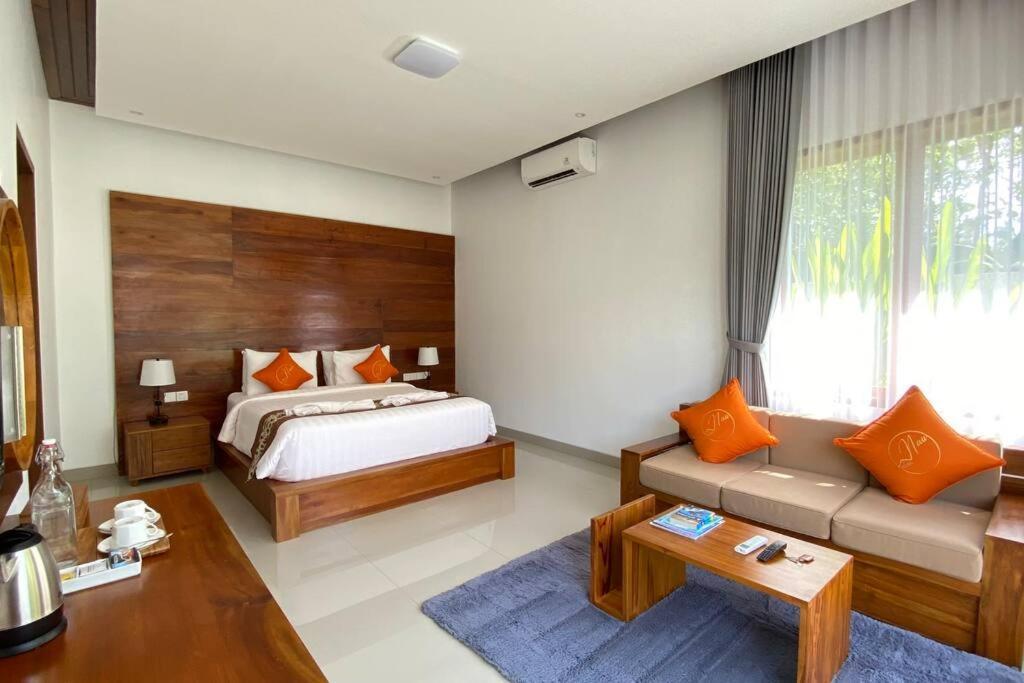 Nau Nusa Villa Batununggul Esterno foto